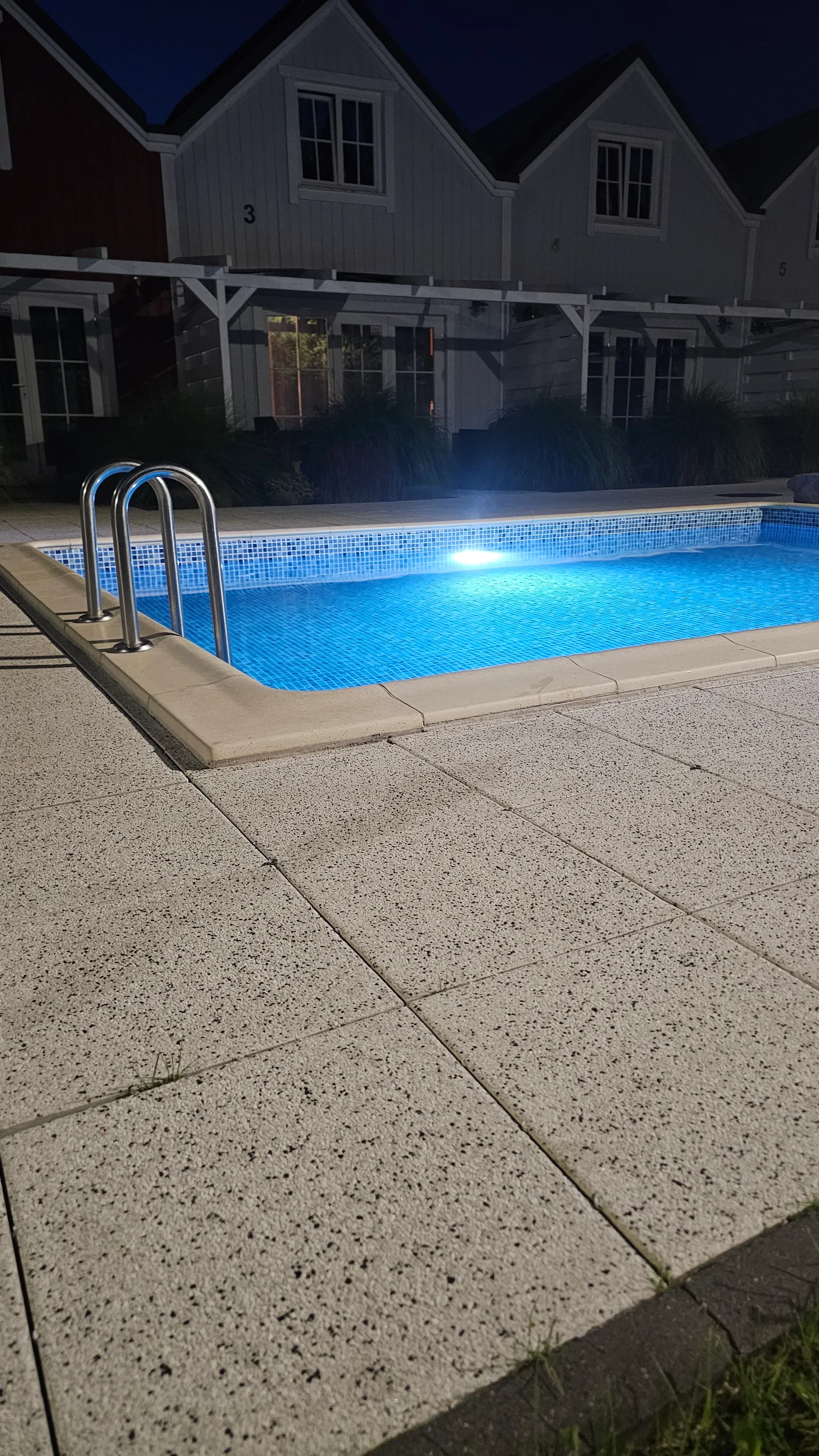 Basen skimmerowy przy Mamamia Resort, Łukęcin — realizacja JML-SPA, zdjęcie 16