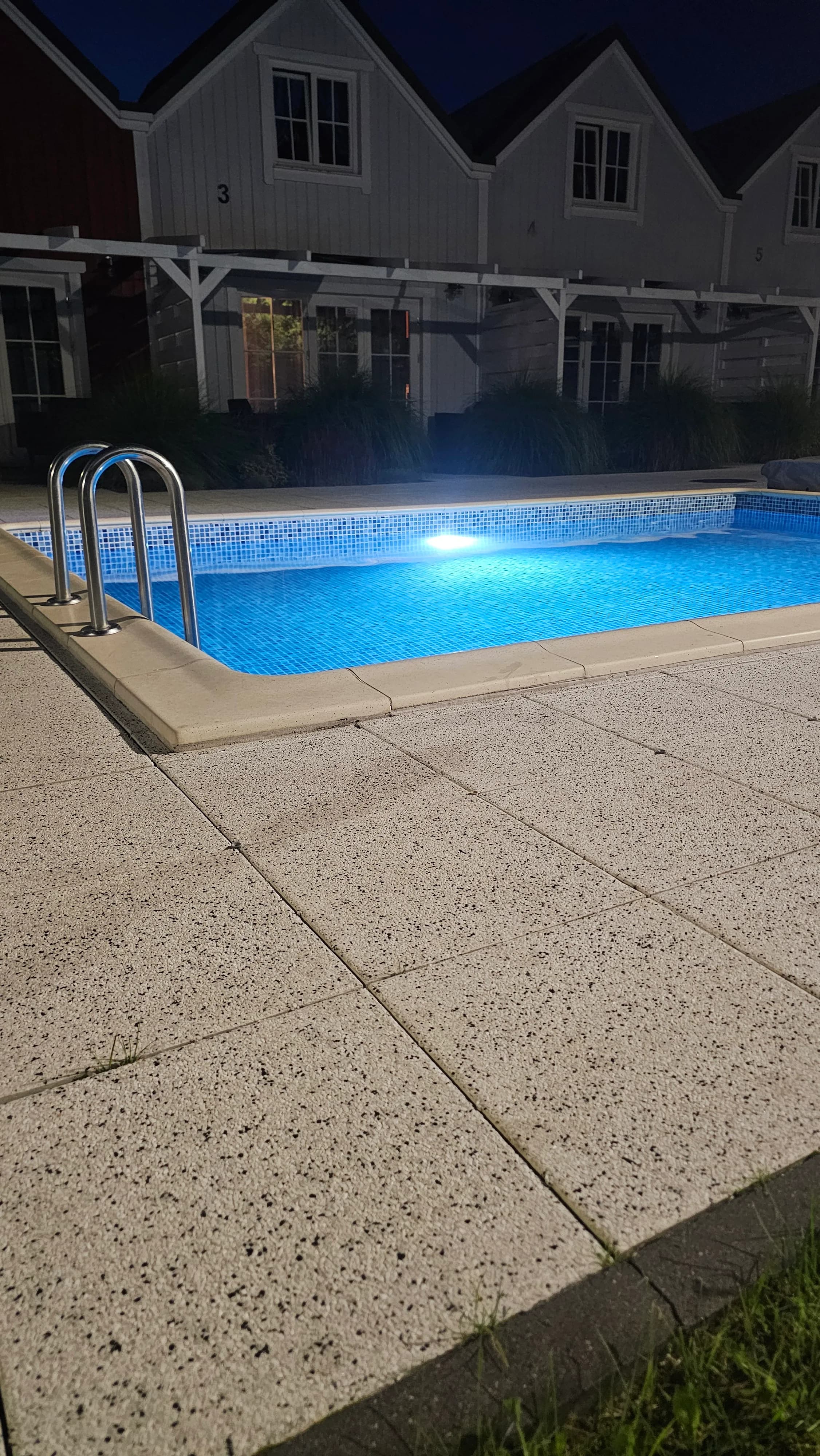 Basen skimmerowy przy Mamamia Resort, Łukęcin — realizacja JML-SPA, zdjęcie 17