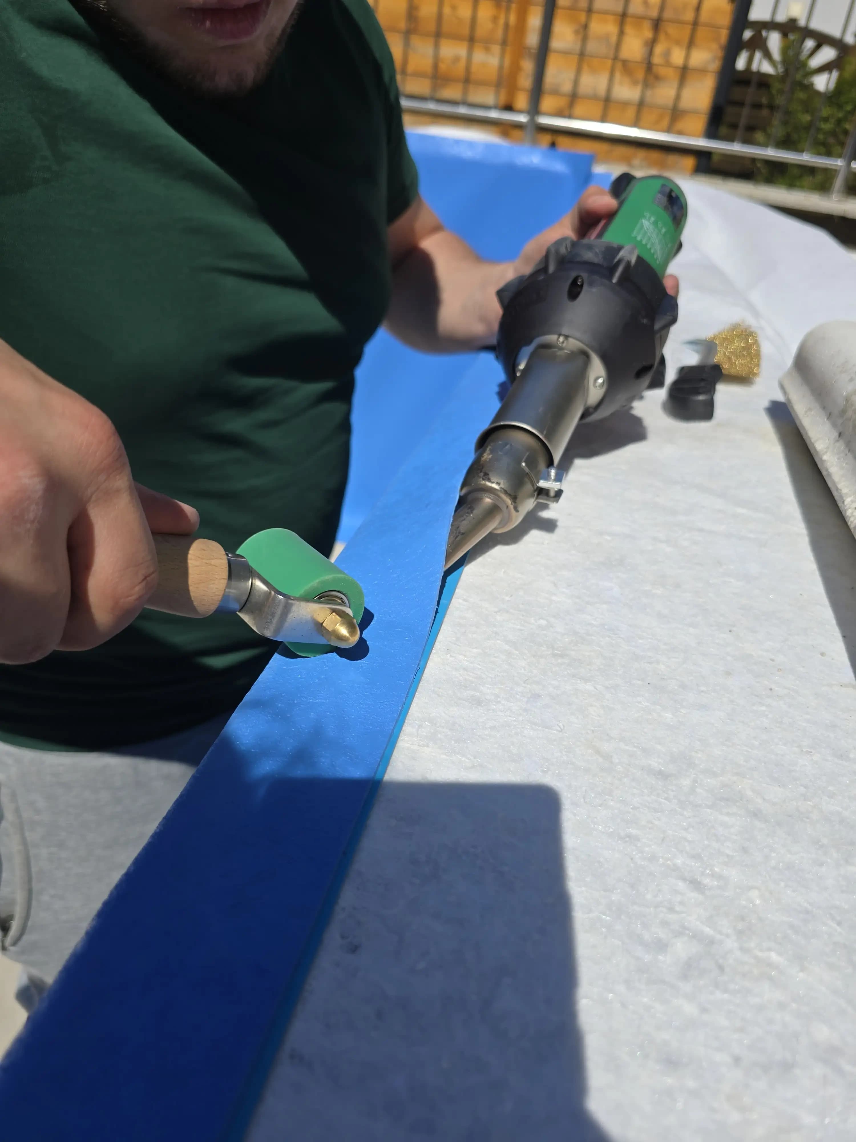 Realizacja basenu JML-SPA — etap: foliowanie elbe pool surface®